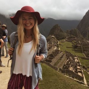 Meet your Posher, Julia